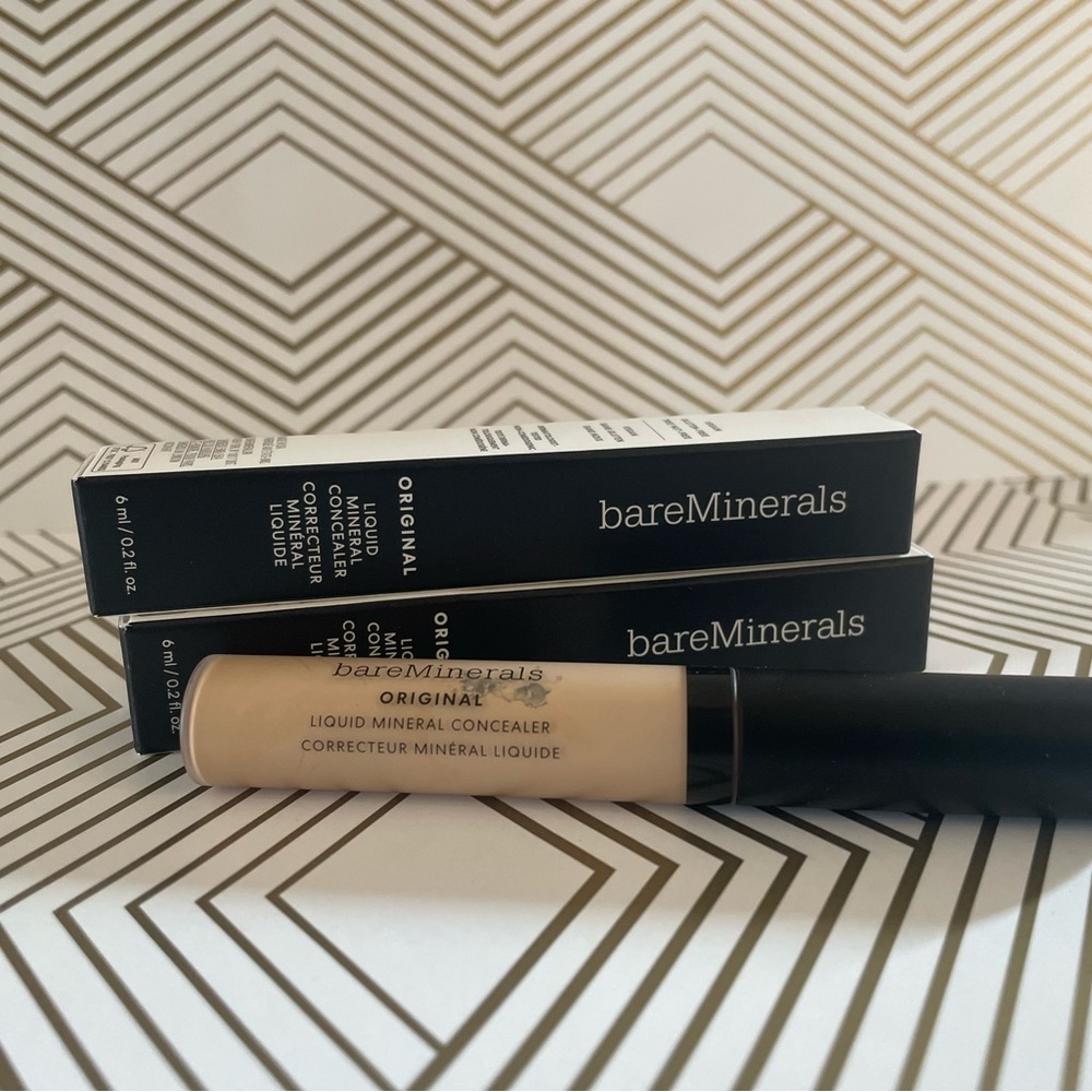 bareMinerals Liquid Mineral Concealer - Light Beige